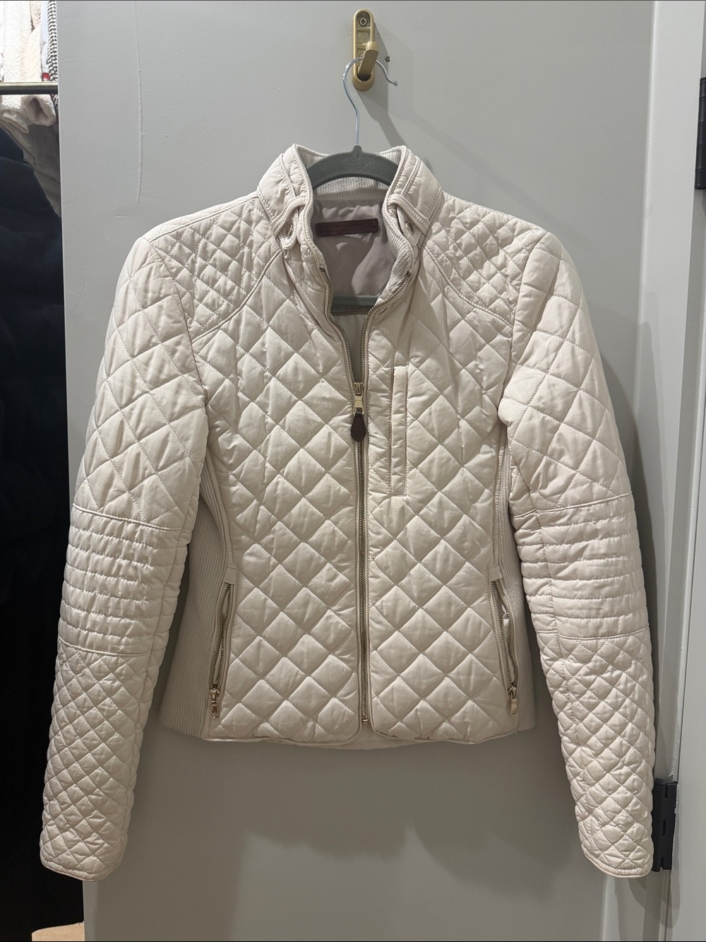 Zara Quilted Cream Puffer Jacket with Gold Zips